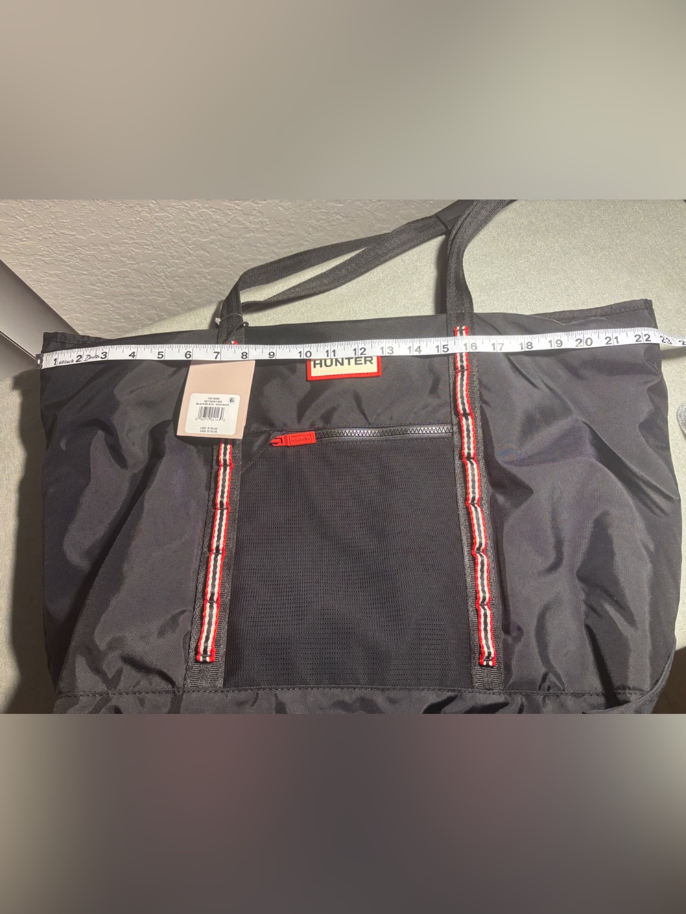 NWT Hunter Getaway Black Large Tote with Red & White Trim - Picture 5 of 15